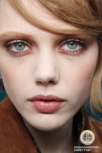 000000256498-frida_gustavsson-fullsize.jpg
