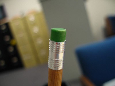 800px-Pencil_Eraser.jpg